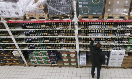 Nga sẽ bãi bỏ lệnh cấm bán rượu gần trường học?
